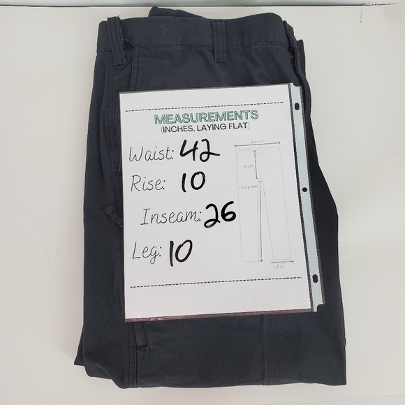 Dockers D3 Classic Fit Size 42x32 Mens Pleated Signature Khaki Pants Black - Picture 2 of 9